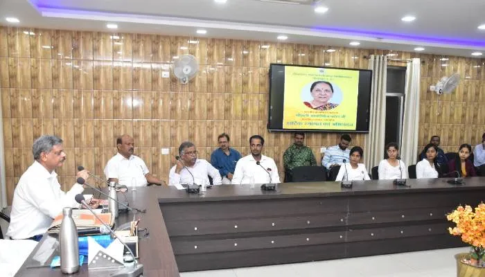 नई शिक्षा नीति एक साथ दो डिग्री कोर्स करने की देती है सुविधा: कुलपति
