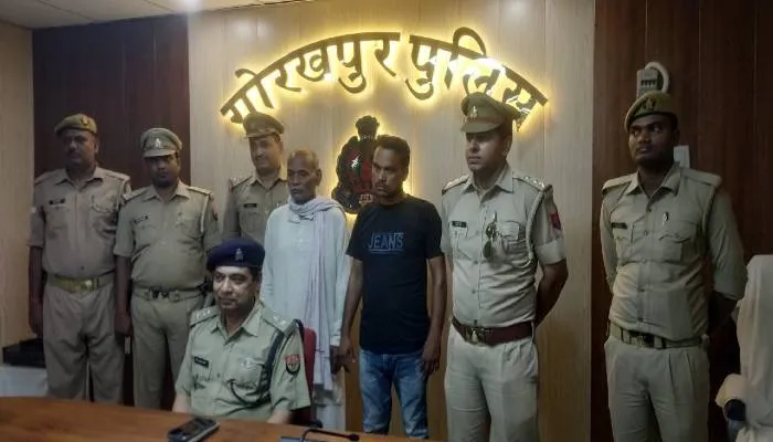 गोरखपुर: इनामी हत्याभियुक्त पिता-पुत्र को चिलुवा ताल पुलिस ने किया गिरफ्तार, जानें मामला