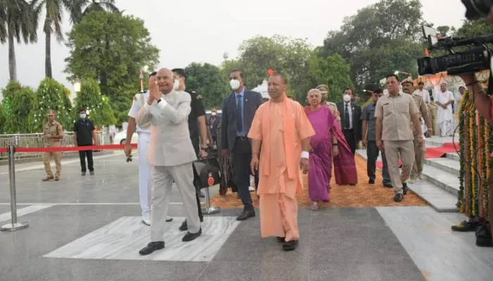 राष्ट्रपति रामनाथ कोविंद आज पहुंचेंगे वाराणसी, काशी विश्वनाथ के करेंगे दर्शन