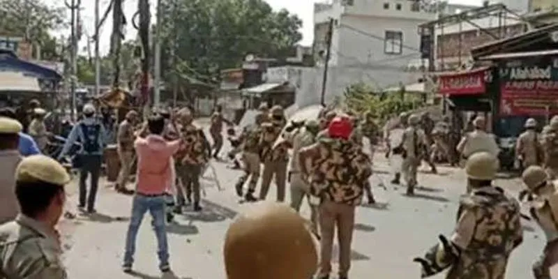 प्रयागराज में हुये बवाल पर एडीजी जोन का बड़ा बयान, कहा- हिंसा में AIMIM समेत वामपंथी संगठनों का हाथ