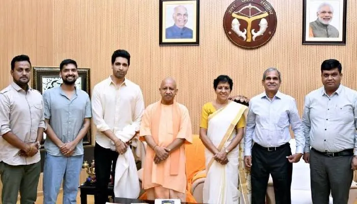 मुख्यमंत्री योगी ने की फिल्म ‘मेजर’ की तारीफ, आदिवि शेष को दी बधाई