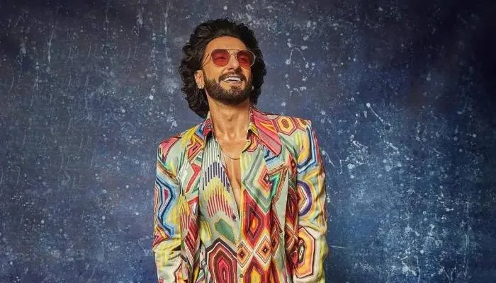 रणवीर सिंह ने वर्ल्ड 2022 में सर्वश्रेष्ठ अभिनेता के लिए सीजन 8 इंटरनेशनल आइकॉनिक अवार्ड जीता