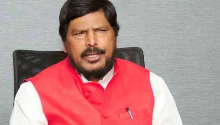 रामदास आठवले का बड़ा बयान, कहा- अब हम यूपी में बसपा की जगह करेंगे कब्जा