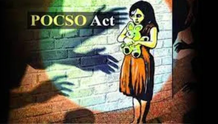 इटावा: खेल अधिकारी पर नाबालिग बालिकाओं के साथ शारीरिक शोषण का लगा आरोप, POCSO ACT के तहत मुकदमा दर्ज