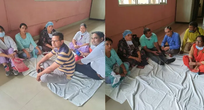 एसजीपीजीआई : मांगे नहीं हुई पूरी, नर्सों ने शुरू किया क्रमिक अनशन