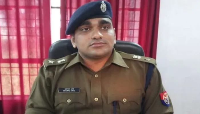आजमगढ़: जिले में अपराधियों के विरुद्ध चला अभियान, पुलिस ने तीन अपराधियों की खोली हिस्ट्रीशीट