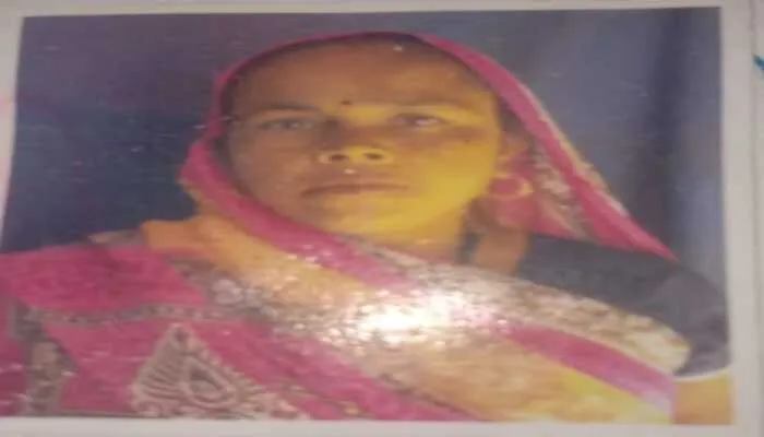 बहराइच : नाती की मौत पर बेटी की ससुराल जा रही थी महिला, बाइक से गिरकर हुई मौत