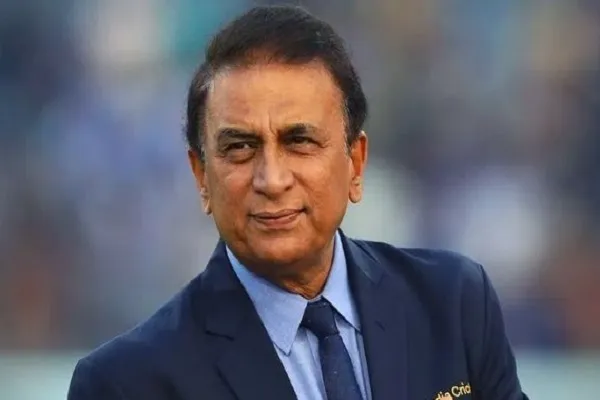 मुझे नहीं लगता शिखर धवन टी20 विश्व कप खेलेंगे : सुनील गावस्कर