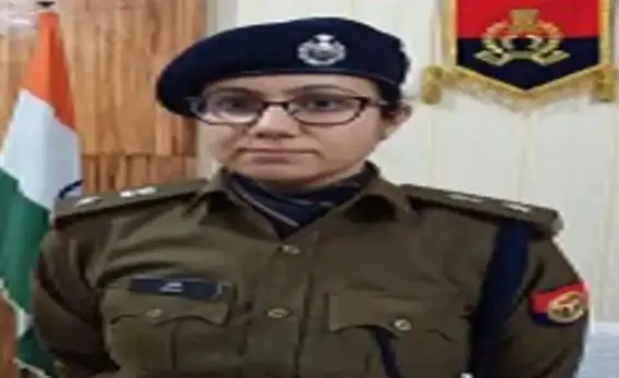  एसपी सुनीति 