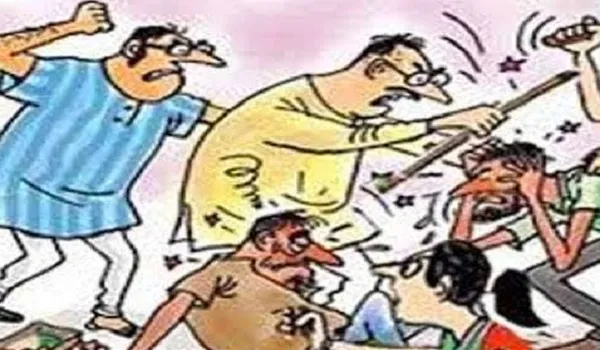 अमरोहा : आम तोड़ने गए मजदूरों ने मांगी दिहाड़ी तो बाग मालिक ने की मारपीट, पीड़ितों ने थाने में दी तहरीर