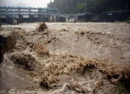 हल्द्वानी: गौला में सिल्ट से फिर बढ़ा पानी का संकट