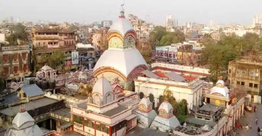 भारत के वो 8 मंदिर जो अपने ‘मांसाहारी प्रसाद’ के लिए हैं प्रसिद्ध