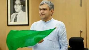 सरकार ने बताया- रेल किराए में मौजूदा समय में किस-किस को छूट दी जाती ?