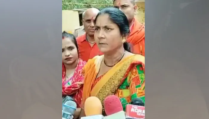 आगरा: गुस्से से बौखलाई हिन्दू महासभा की अध्यक्ष, उदयपुर कांड के हत्यारों को लेकर कही यह बात