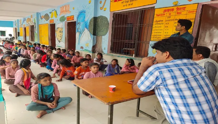 आयोध्या: बिना मैदान स्कूलों में दे दिए गए खेल के फरमान, 1800 परिषदीय विद्यालयों में नहीं है खेल के मैदान