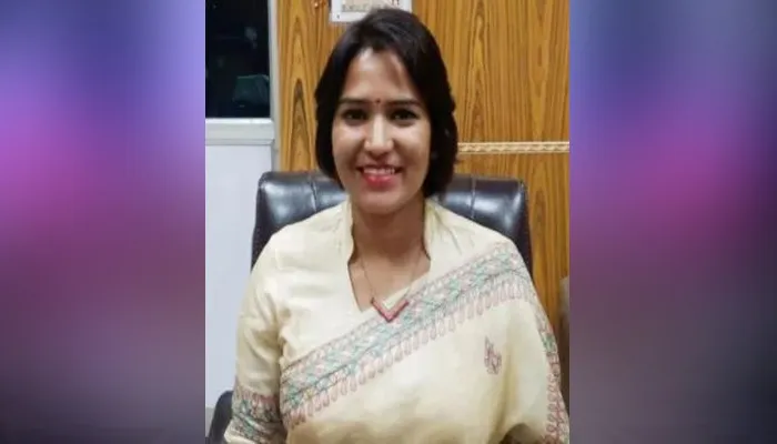 अयोध्या: मिनी सचिवालय में 24 योजनाओं का रिकार्ड न रखने वाले प्रधान व सचिव पर होगी कार्रवाई