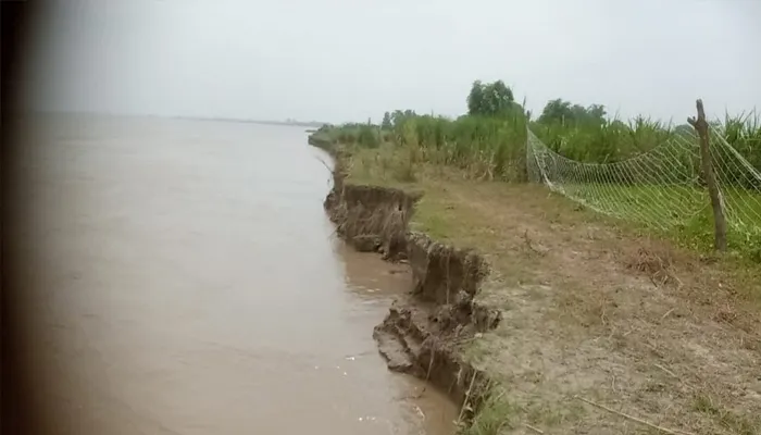 अयोध्या: सरयू के जलस्तर में वृद्धि से तटीय इलाकों में कटान तेज, नहीं किया गया है कोई इंतजाम