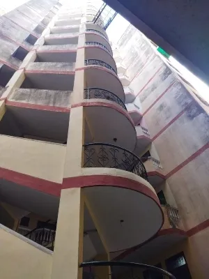 कानपुर : अपार्टमेंट की सातवीं मंजिल से गिरकर महिला की मौत, पुलिस ने शुरू की जांच