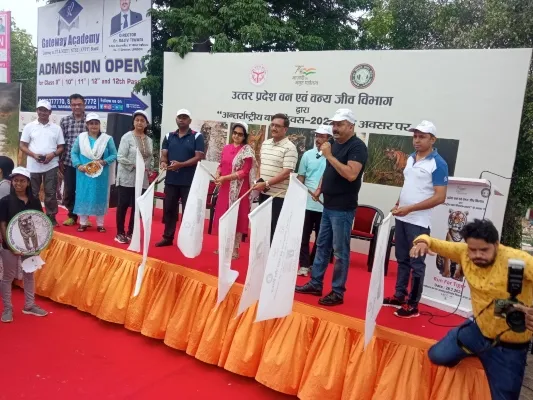 गोरखपुर : ‘रन फॉर टाइगर’ से लिया बाघ को संरक्षित करने का संकल्प