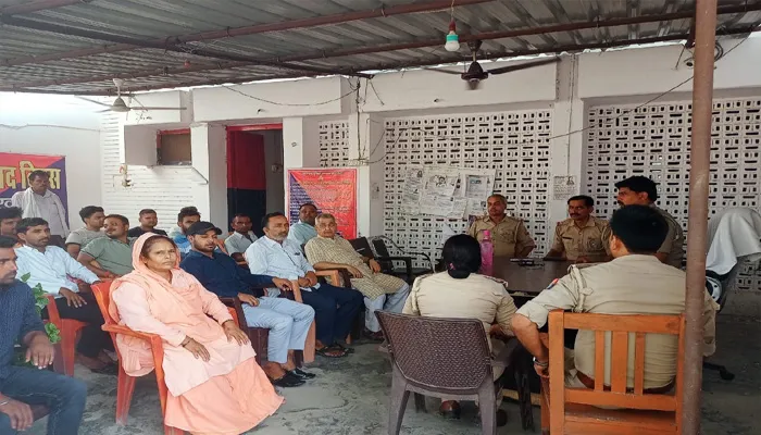 कावड़ यात्रा मार्ग पर बंद रहेंगी मांस और मछली की दुकानें: बहराइच थानाध्यक्ष