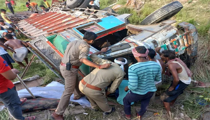 बहराइच: ट्रक के नीचे दबे चालक की इलाज के दौरान मौत