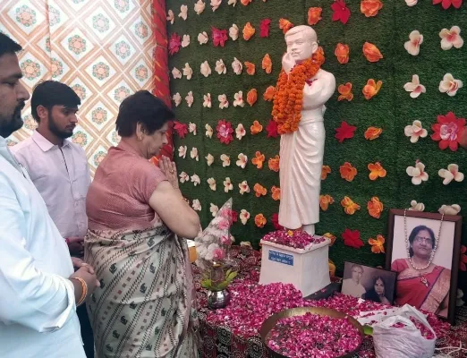 लखनऊ : राजधानी में लगेगी अमर शहीद चंद्रशेखर आजाद की 151 फीट ऊंची प्रतिमा, महापौर ने किया भूमि पूजन