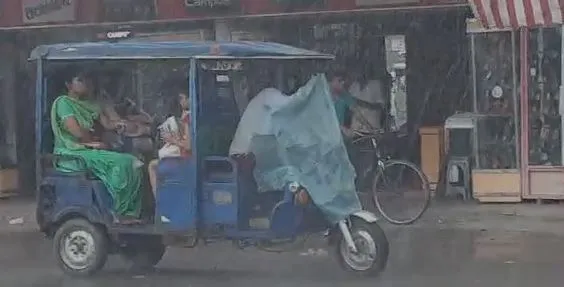 बरेली में बारिश से मौसम हुआ सुहाना, गर्मी से मिली राहत