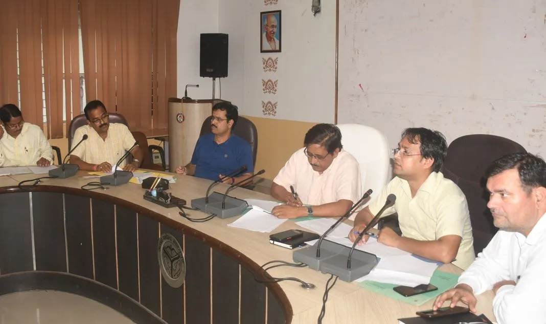 बरेली: दो दिन में मूल दस्तावेज उपलब्ध कराएं जिम्मेदार- डीडी पंचायत