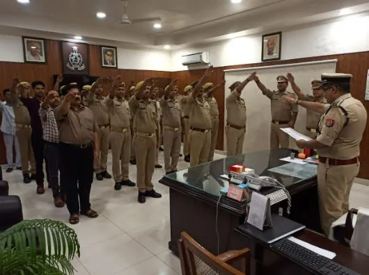 बरेली: नशा मुक्ति को लेकर आईजी ने चलाया अभियान, पुलिस कर्मियों को दिलाई नशा न करने की शपथ