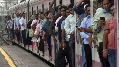 भारतीय रेलवे लेने जा रहा बड़ा फैसला, लाखों यात्रियों पर पड़ेगा असर, जानें क्या होगा बदलाव