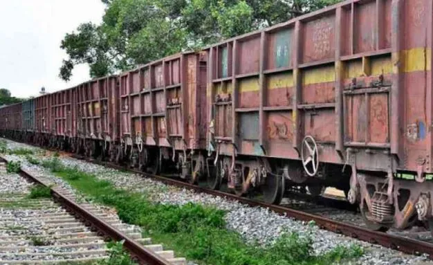 बरेली: लंबी मालगाड़ियों के लिए रसुइया स्टेशन का होगा विस्तार