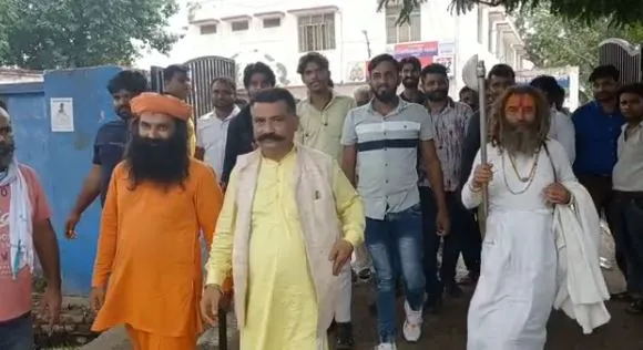 मथुरा: हिंदूवादी नेताओं ने क्यों किया विधानसभा घेराव का ऐलान, जानें पूरा मामला