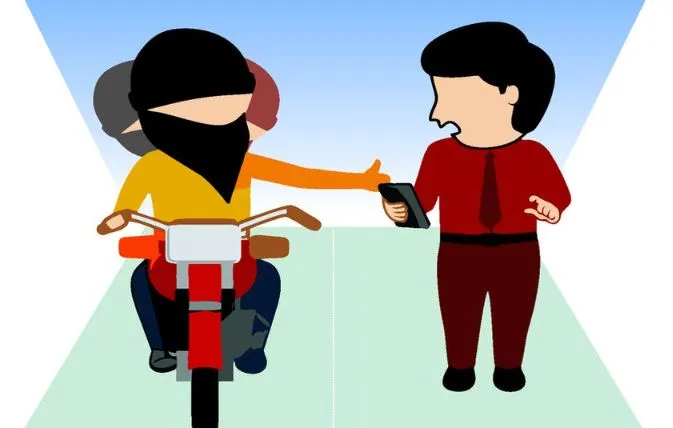 बरेली: युवक को टहलकर बात करना पड़ा भारी, मोबाइल फोन लूट ले गए बाइक सवार चोर