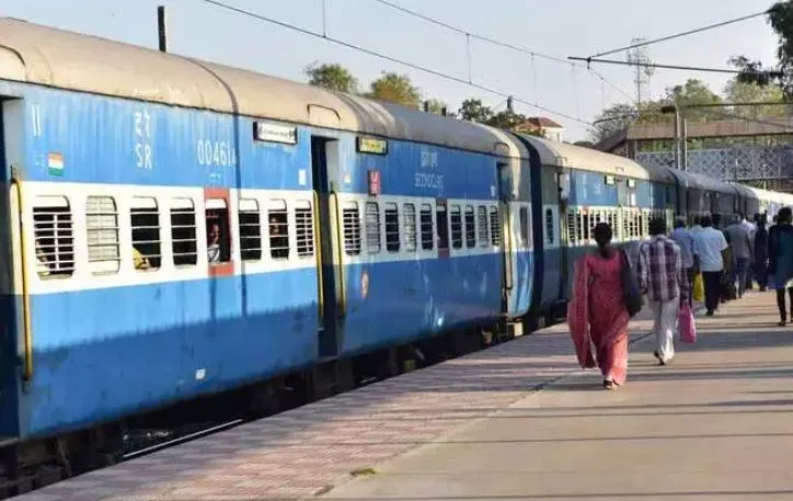 बरेली: हिमगिरी एक्सप्रेस की गुलाब जामुन, जंक्शन की छोले-सब्जी मानकों में अनफिट