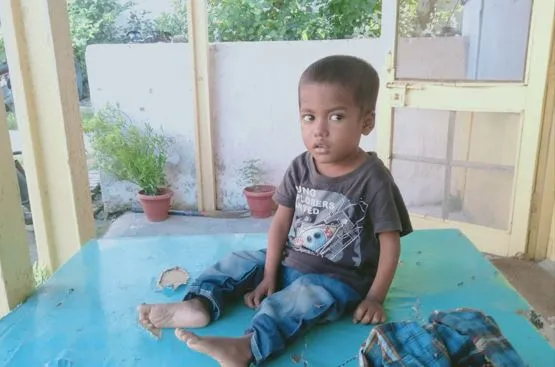 बरेली: जंक्शन पर बिलखता हुआ मिला दो साल का मासूम, परिजनों की तलाश जारी