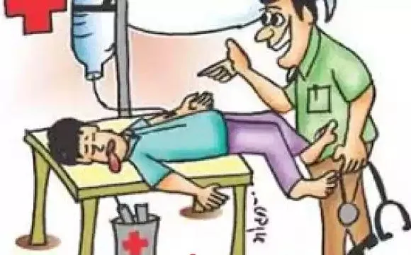 बरेली: मरीजों के साथ खिलवाड़, डॉक्टर साहब छुट्टी पर, जाम पीएचसी पर वार्ड ब्वॉय कर रहा इलाज