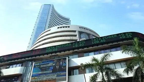मजबूती के साथ खुला भारतीय बाजार, जानें शुरुआती कारोबार में सेंसेक्स कितने अंक चढ़ा, निफ्टी में कितना रहा उछाल