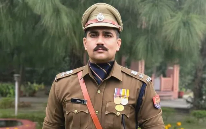 मथुरा: SSP का एक्शन मोड जारी, राया के बाद अब हाइवे थाना प्रभारी और सतोहा चौकी प्रभारी निलंबित