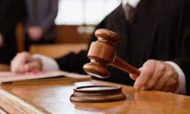 लखीमपुर-खीरी: चुनाव आचार संहिता के उलंघन के मुकदमे में सांसद रेखा वर्मा, चालक बरी
