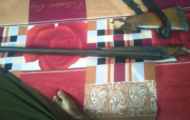 लखीमपुर-खीरी: दो टुकड़ों में वापस की गई थाने में जमा बंदूक, लाइसेंस धारक ने डीएम से की शिकायत