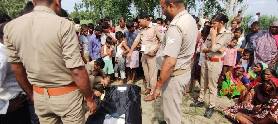 पीलीभीत: खेत में पानी लगा रहे दो किसानों की इंजन फटने से मौत, परिवार में मचा कोहराम