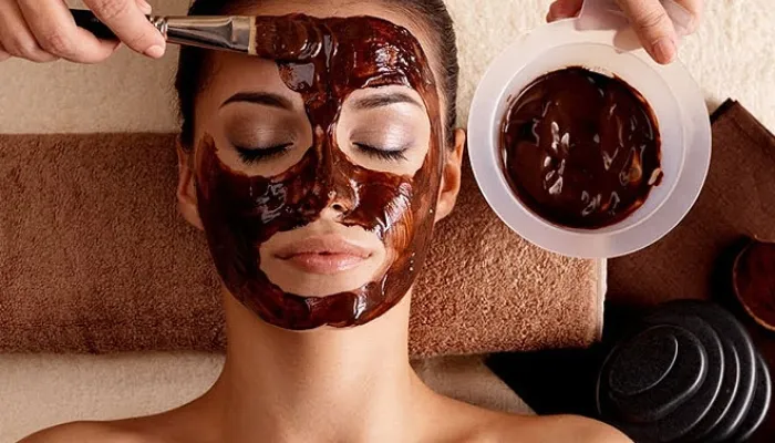 Chocolate Face Mask से अपने चेहरे के ग्लो को रखे बरकरार, जानें घर पर फेस मास्क बनाने का तरीका