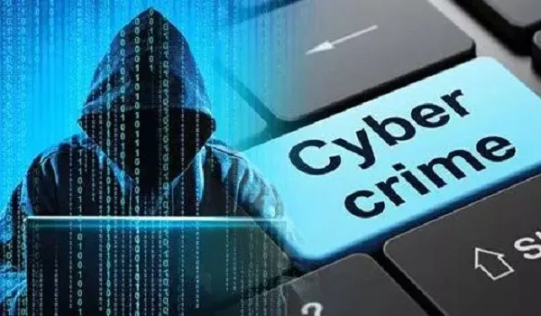 सावधान! बहुरुपिए बनकर लगा रहे चूना
