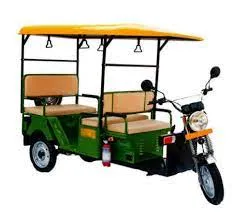 हल्द्वानी: जंजीर और ताला तोड़ कर टुकटुक ले गए चोर