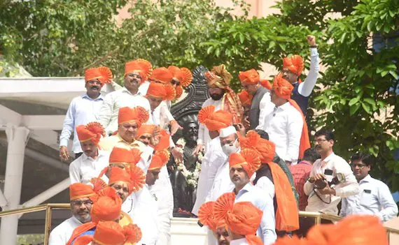 महाराष्ट्र विधानसभा: जय श्री राम, जय भवानी, जय शिवाजी के नारों के साथ सदन की कार्यवाही