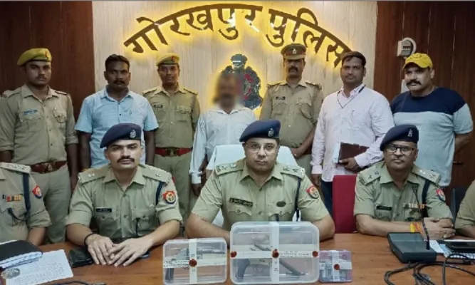 गोरखपुर : महिला प्रधान पर गोली चलाने वाला गिरफ्तार, घटना में इस्तेमाल वाहन और तमंचा बरामद