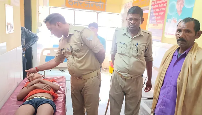 हरदोई: फरिश्ता बनी पुलिस, हादसे में जख्मी हुए कांवड़िये की बचाई जिंदगी