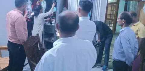 हल्द्वानी: घूस लेने वाले प्रभारी कानूनगो के घर आधी रात विजिलेंस की दबिश, घरवाले हो गए गायब