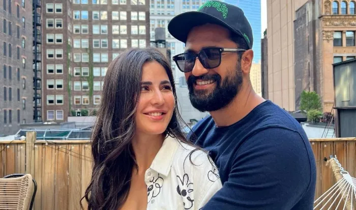 वाइफ Katrina का बर्थडे मनाने के लिए कपल रवाना हुए मालदीव, देखें फोटो