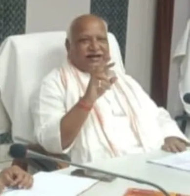 अयोध्या : निगरानी समिति की बैठक में स्वास्थ्य विभाग की फजीहत, सांसद ने लगाई सीएमओ को फटकार